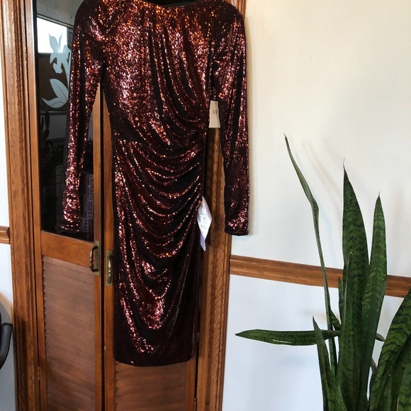 Dress the population emilia sequin dress FINAL PRICE NO OFFER CONSIDERED - Picture 4 of 8